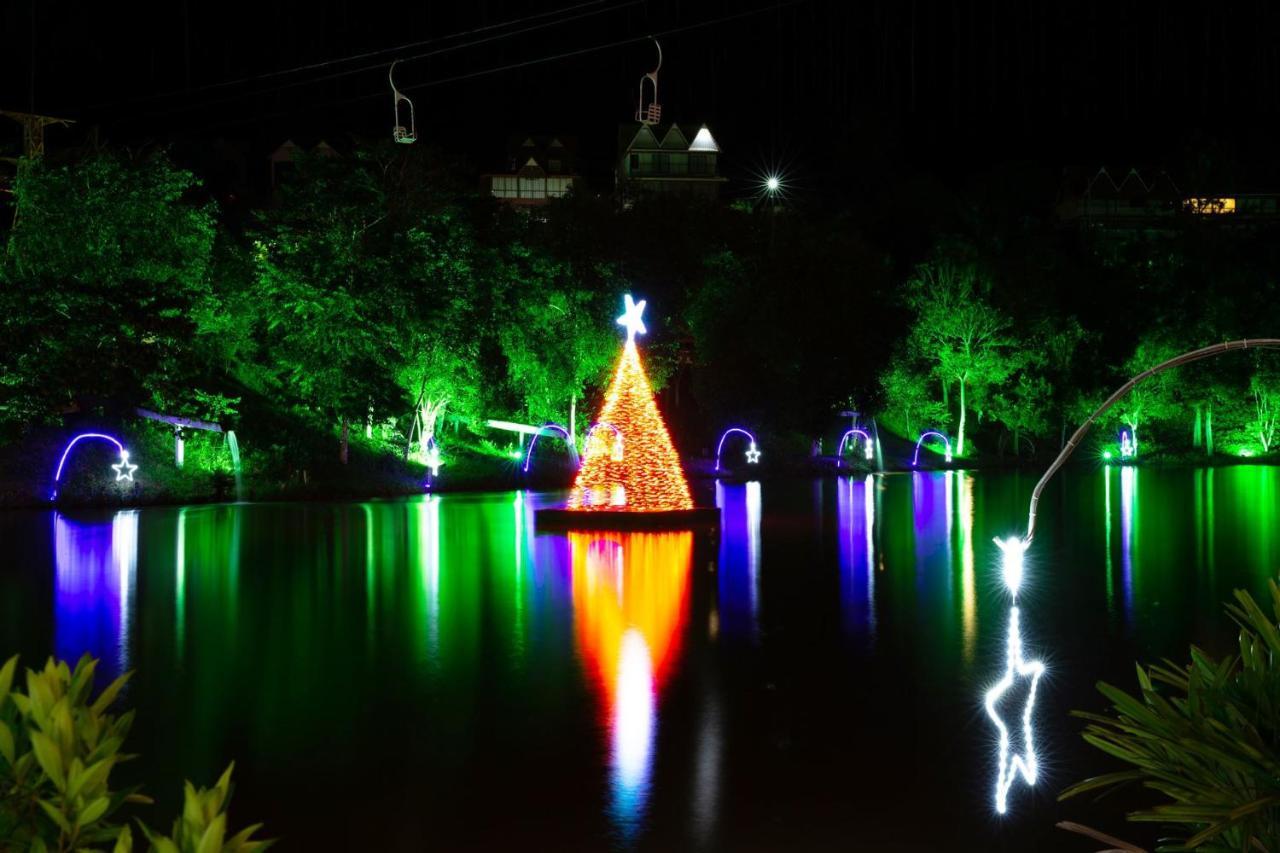 Chalé com lazer no Hotel Fazenda China Park ES Domingos Martins Kültér fotó